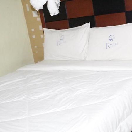 Rwizi View Hotel Mbarara Ngoại thất bức ảnh